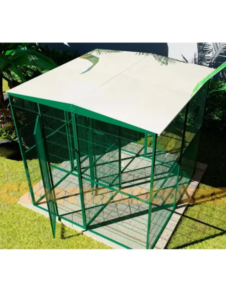 Voladero de jardin 2x2 metros con habitáculo