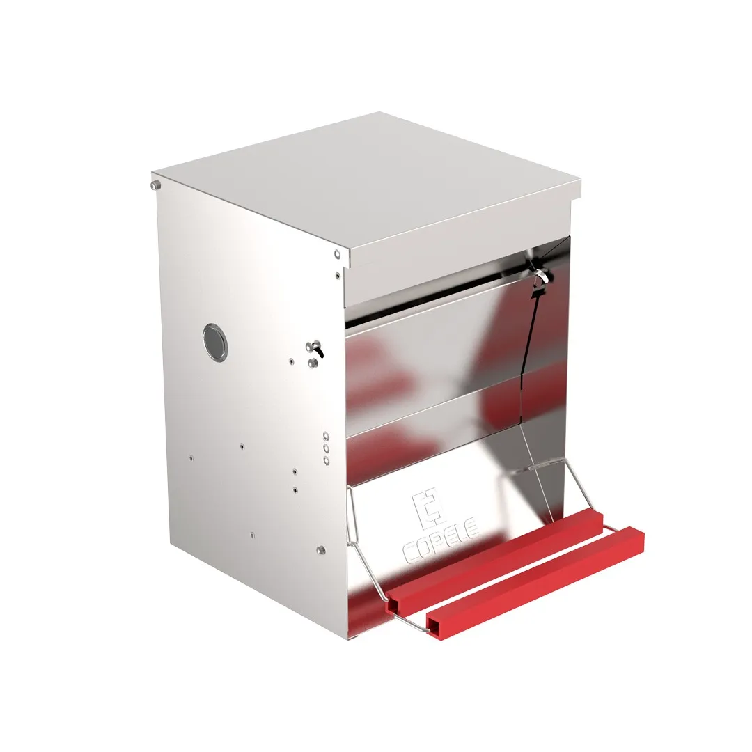 Comedero para gallinas con apertura mecánica "Safeed" | CiberMascotas