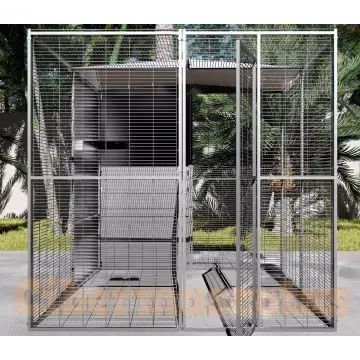 Voladero para loro 2 x 2 metros con techo mixto